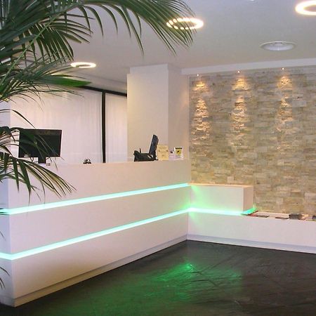 Ibis Styles Palermo Cristal Hotel Exterior foto